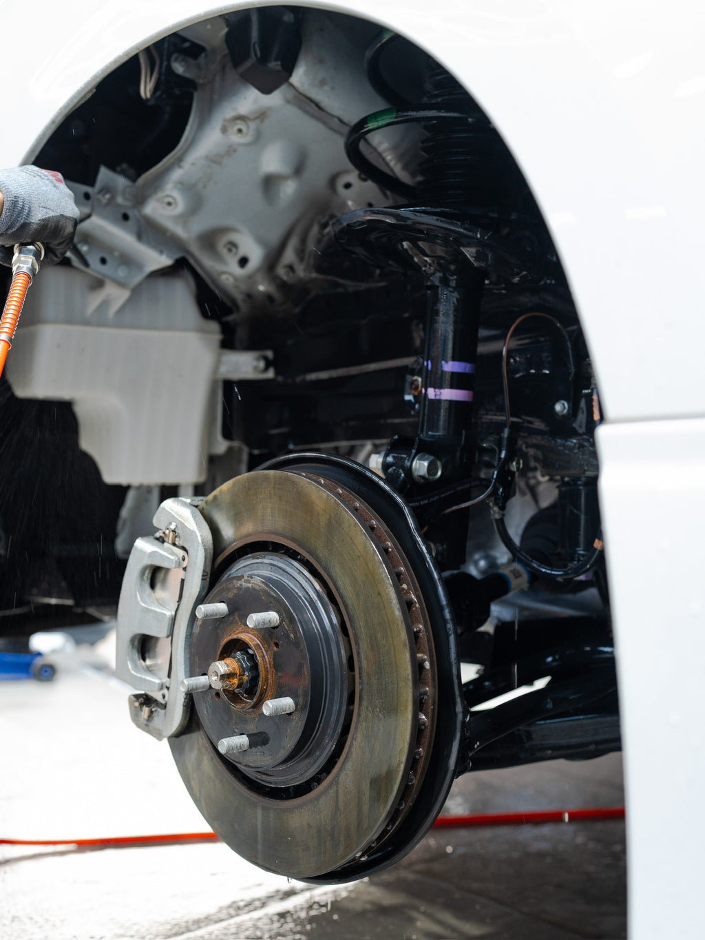 Wheels-Off Detailing