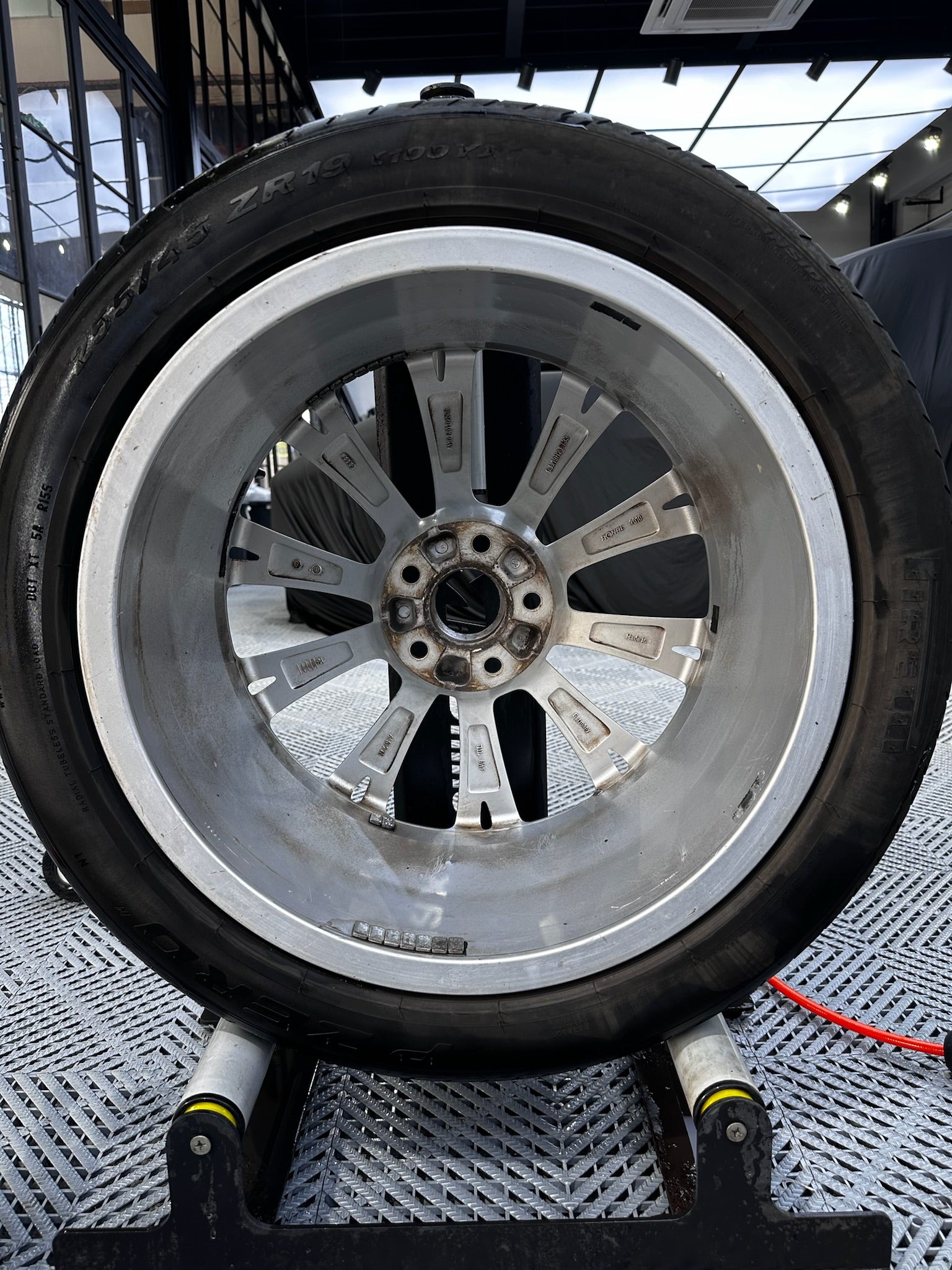 Wheels-Off Detailing